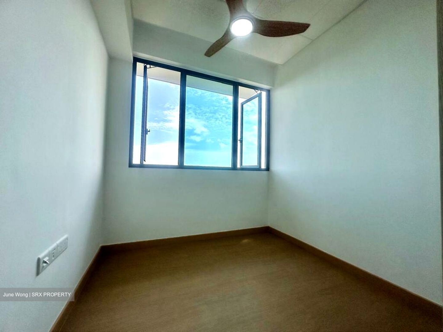 Treasure at Tampines (D18), Condominium #522561901